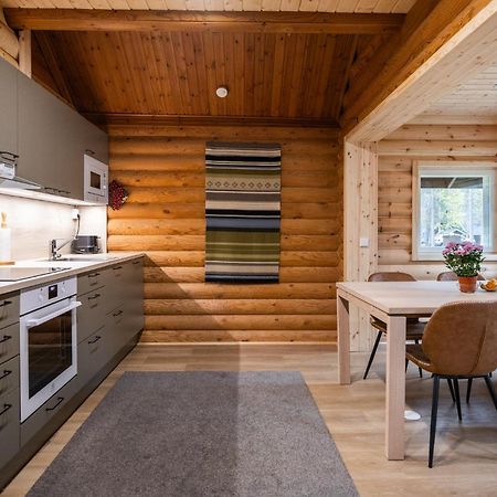 Pyhaen Kortepuolukka Pyhätunturi Exterior foto